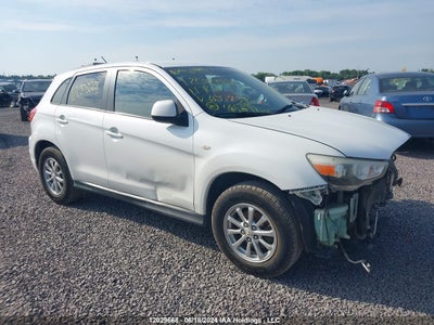 MITSUBISHI RVR 2011