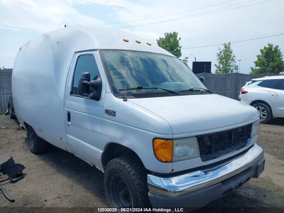 FORD ECONOLINE 2005