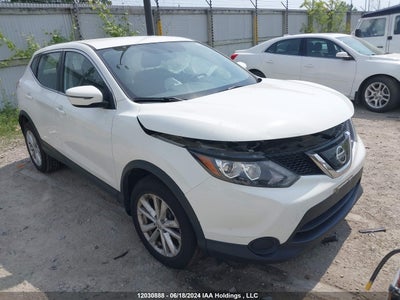 NISSAN QASHQAI 2018