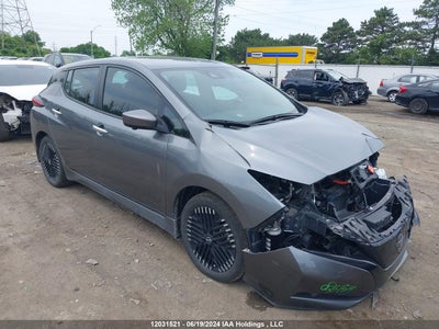 NISSAN LEAF 2023