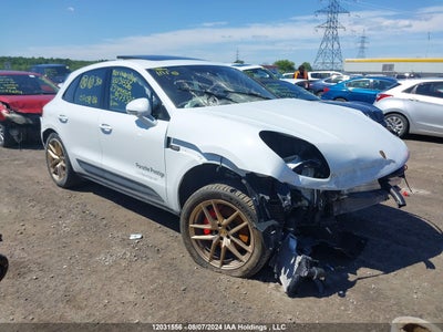 PORSCHE MACAN 2023