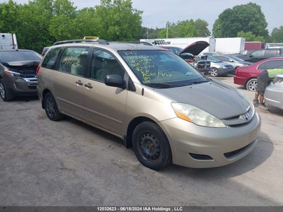 TOYOTA SIENNA 2006