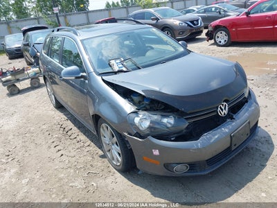 VOLKSWAGEN GOLF WAGON 2013