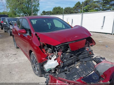 NISSAN LEAF 2018