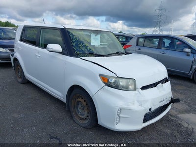 SCION SCION XB 2014