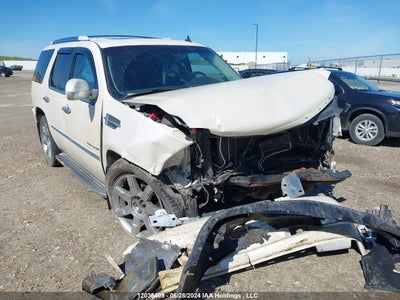 CADILLAC ESCALADE 2011