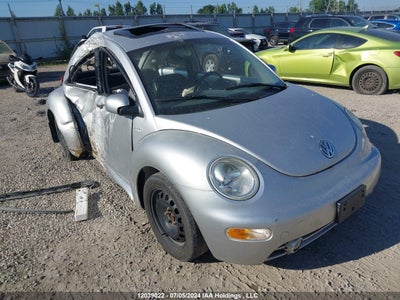 VOLKSWAGEN NEW BEETLE 2001