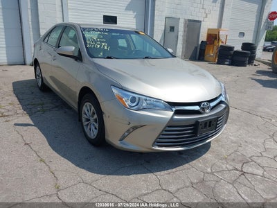 TOYOTA CAMRY 2017