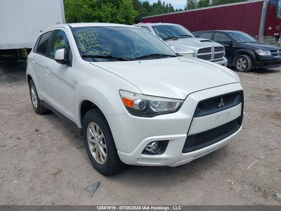 MITSUBISHI RVR 2012