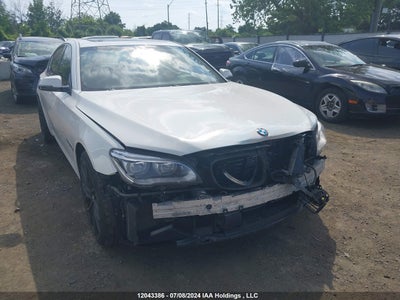 BMW 7 SERIES 2015