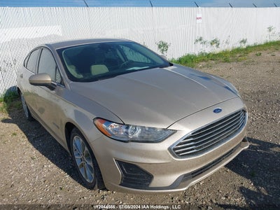 FORD FUSION SE 2019