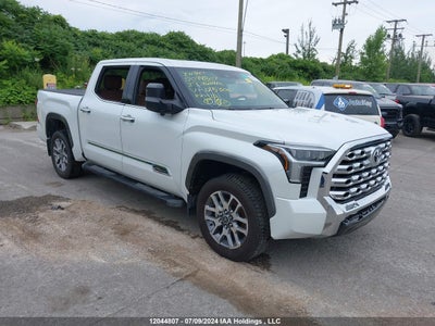 TOYOTA TUNDRA 2023
