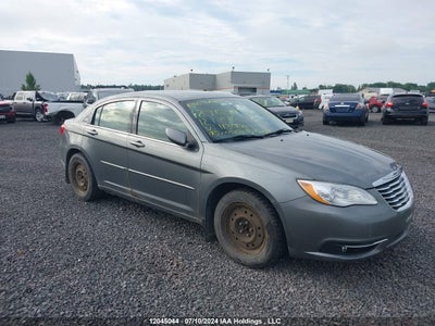 CHRYSLER 200 2012