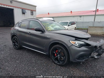 ALFA ROMEO STELVIO 2023