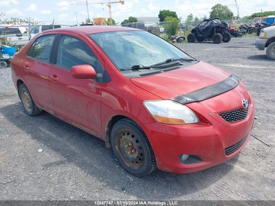 TOYOTA YARIS 2009
