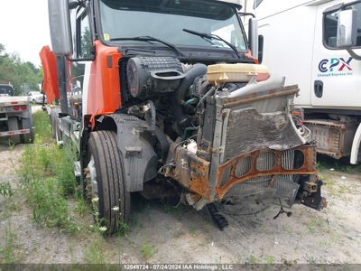 VOLVO 200 2008