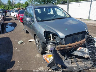 KIA RONDO 2010