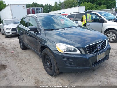 VOLVO XC60 T6 2011