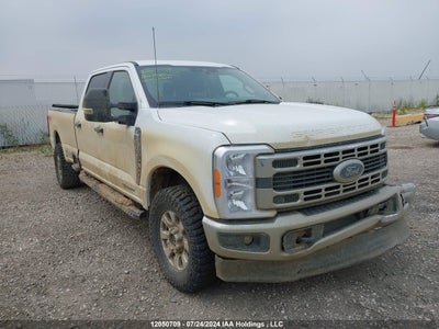 FORD F-350 2023
