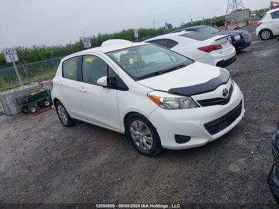 TOYOTA YARIS 2012