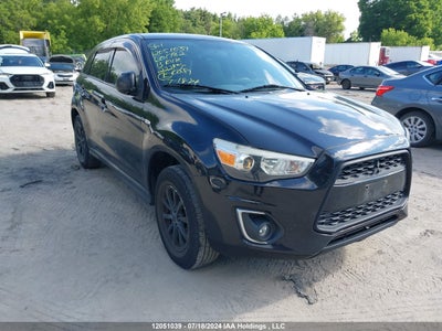 MITSUBISHI RVR 2013