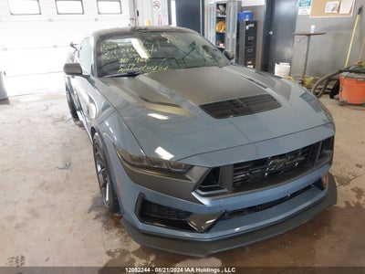 FORD MUSTANG 2024