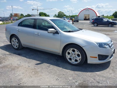 FORD FUSION SE 2011