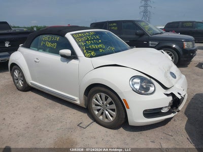 VOLKSWAGEN BEETLE 2013