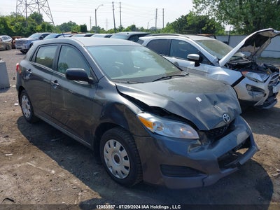 TOYOTA MATRIX 2011