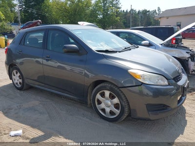 TOYOTA MATRIX 2010