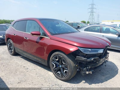 BMW IX 2022