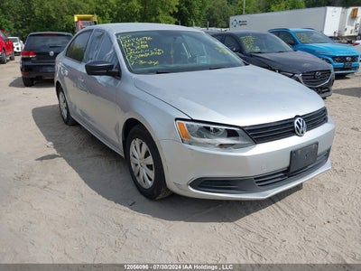 VOLKSWAGEN JETTA SEDAN 2013
