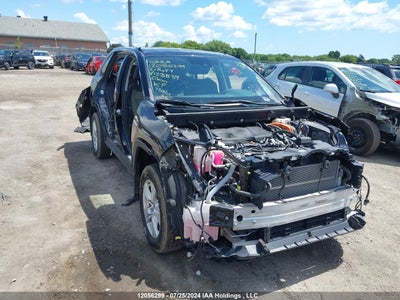TOYOTA RAV4 2021