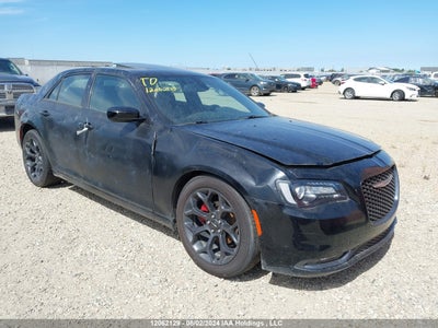 CHRYSLER 300 2019