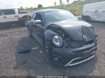 VOLKSWAGEN BEETLE COUPE 2017