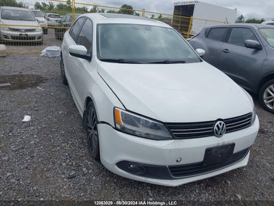 VOLKSWAGEN JETTA SEDAN 2014