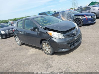 TOYOTA YARIS 2013