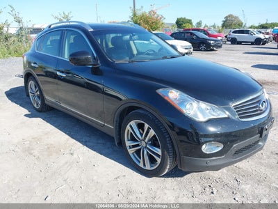 INFINITI JOURNEY 2011