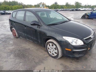 HYUNDAI ELANTRA TOURING 2010