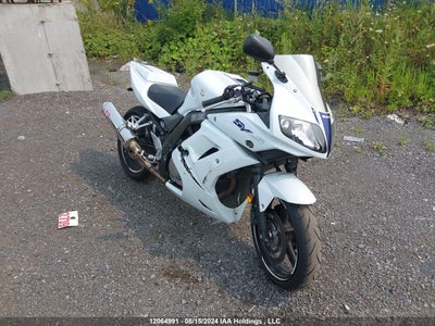 SUZUKI Z 2014