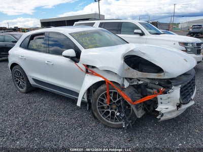 PORSCHE MACAN 2016
