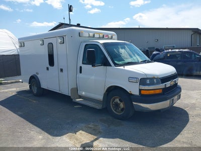 CHEVROLET EXPRESS G3500 2010