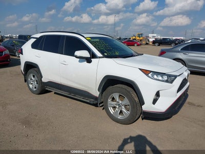 TOYOTA RAV4 XLE 2019