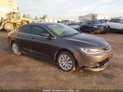 CHRYSLER 200 2015