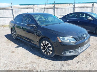 VOLKSWAGEN JETTA SEDAN 2013