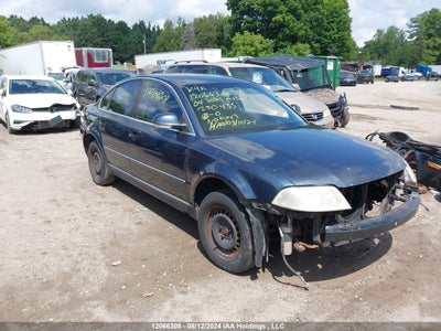 VOLKSWAGEN PASSAT SEDAN 2004