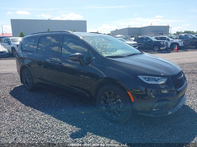 CHRYSLER PACIFICA 2022