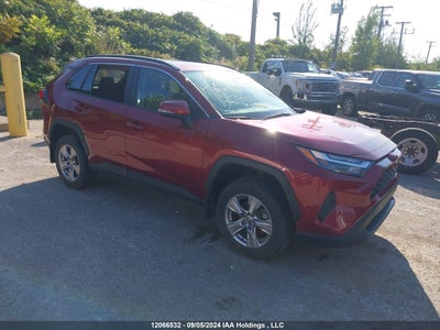 TOYOTA RAV4 XLE 2023