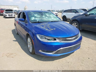 CHRYSLER 200 2015