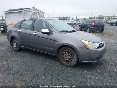 FORD FOCUS SE 2011